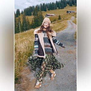 Free People🏔️Ski Holiday Swit New with Tags💎